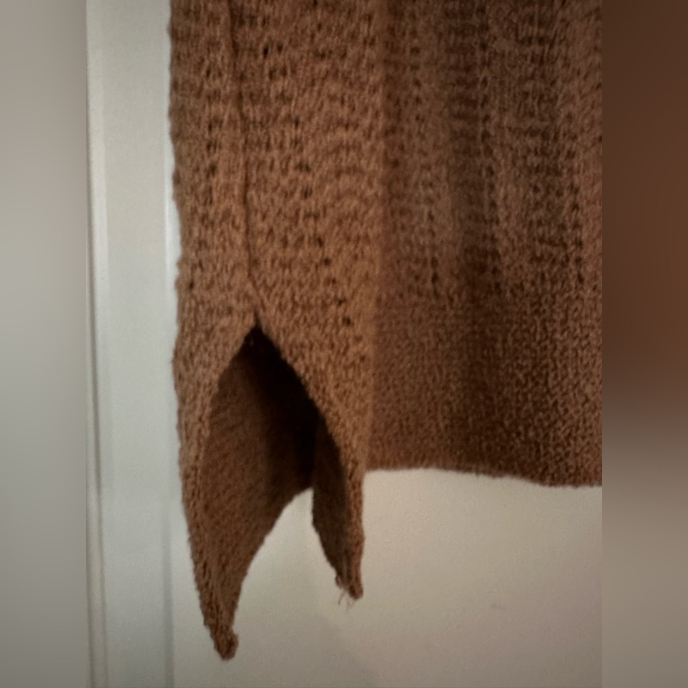 Soft Surroundings Sleeveless Coastal Sweater - Picture 7 of 11